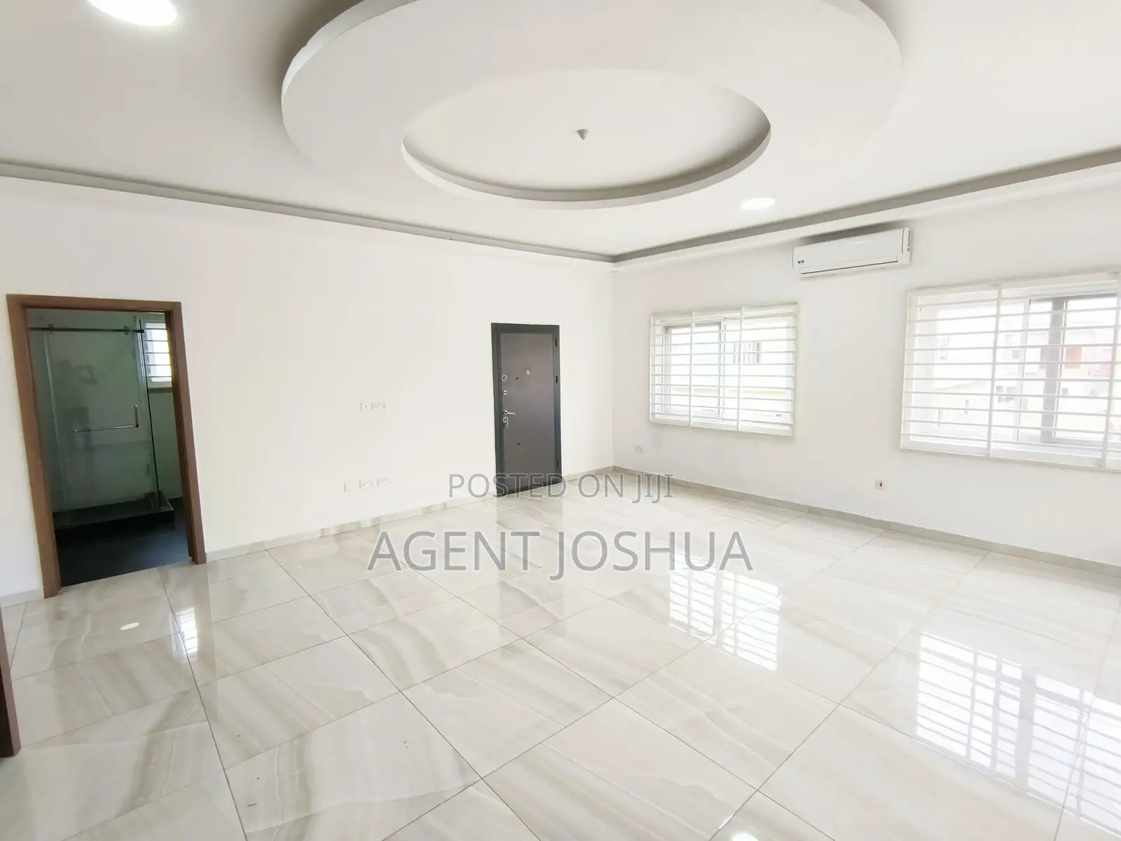 4bdrm House in Manet Court Estate, Airport Residential Area for rent