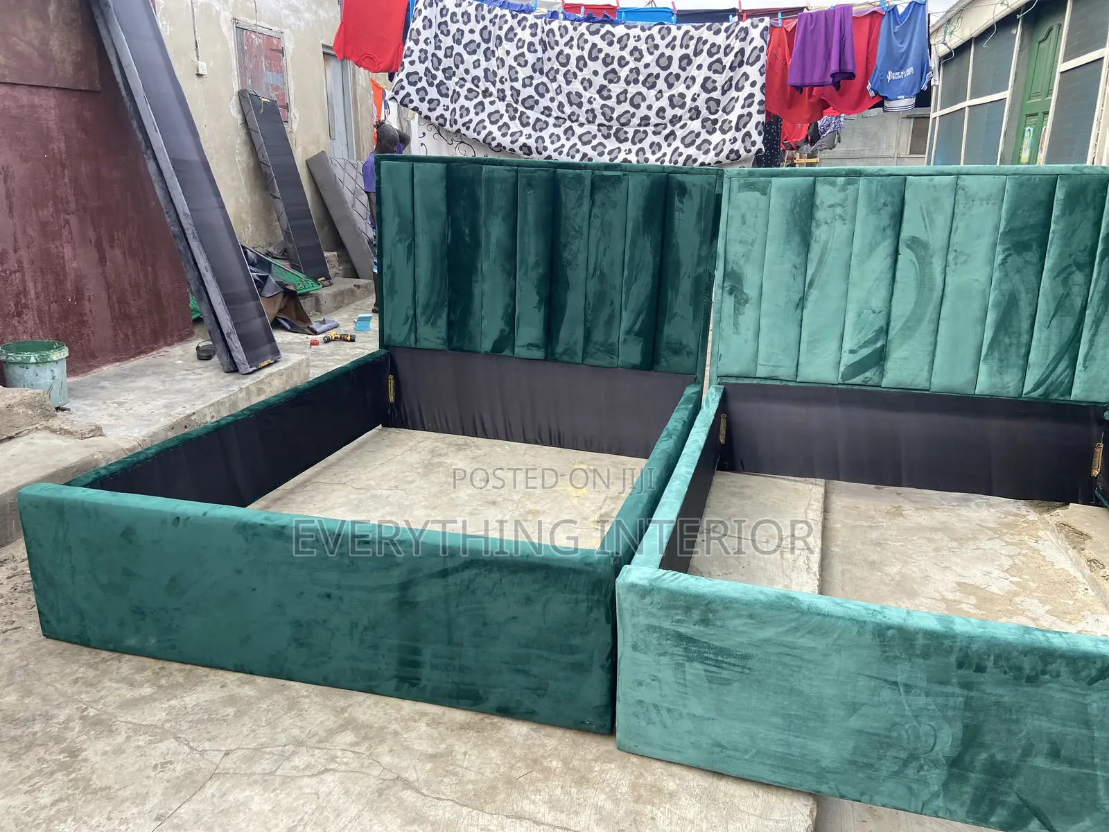 Brand New Pattern Inbuilt Foreign Queen Bedframe for Sale