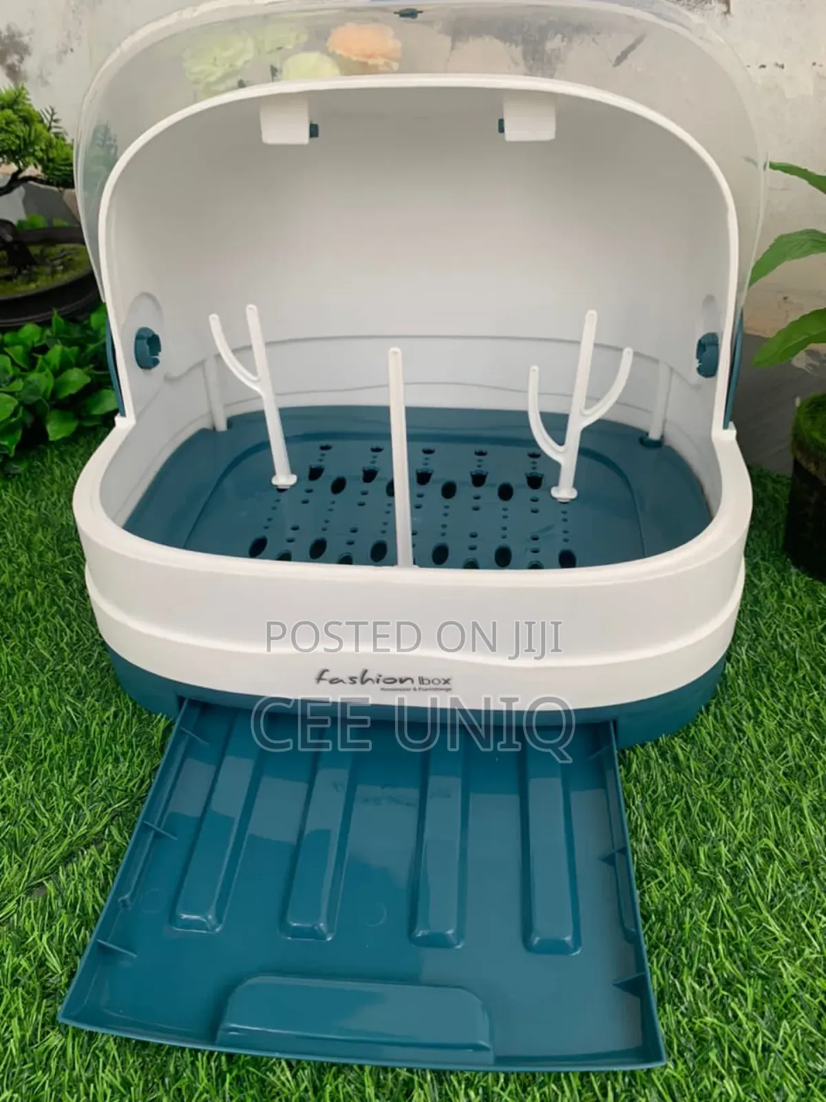 Beautiful Baby Bottle Rack With Cover