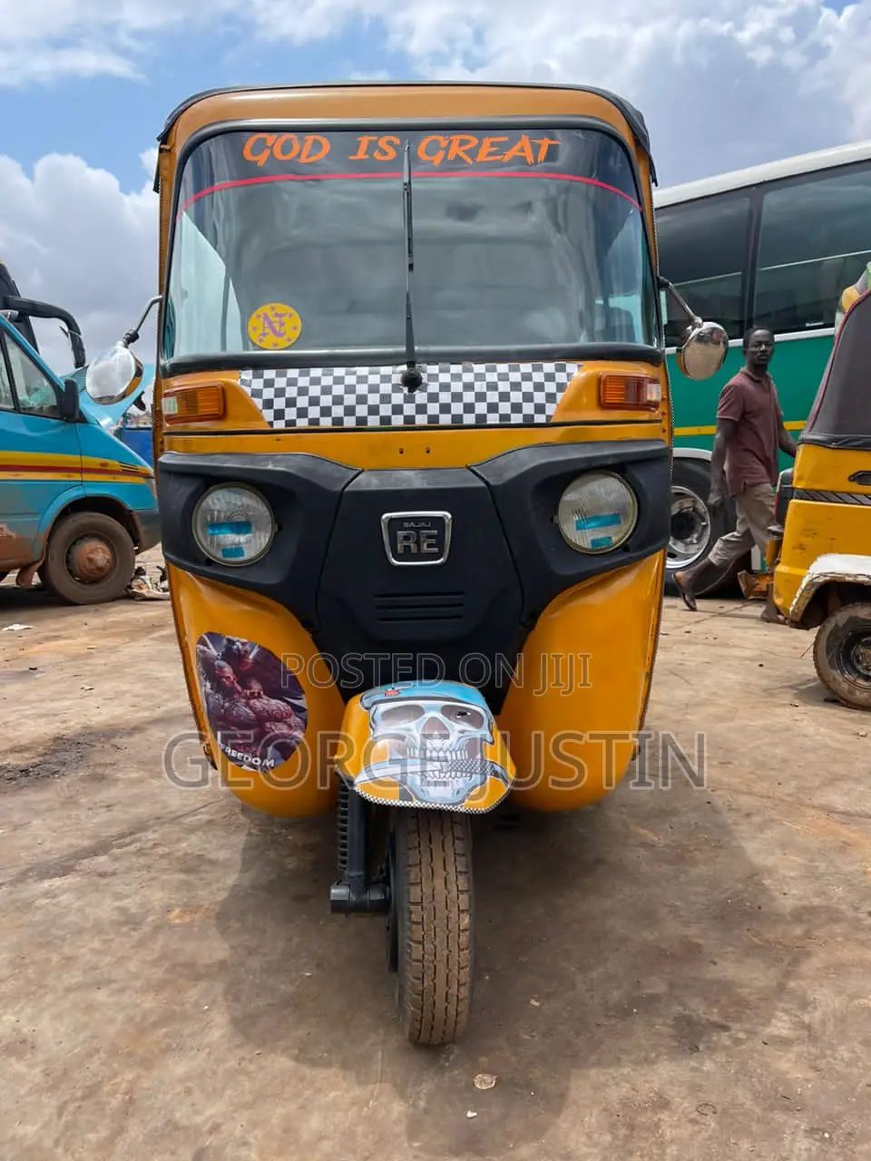 Bajaj RE 2021 Yellow