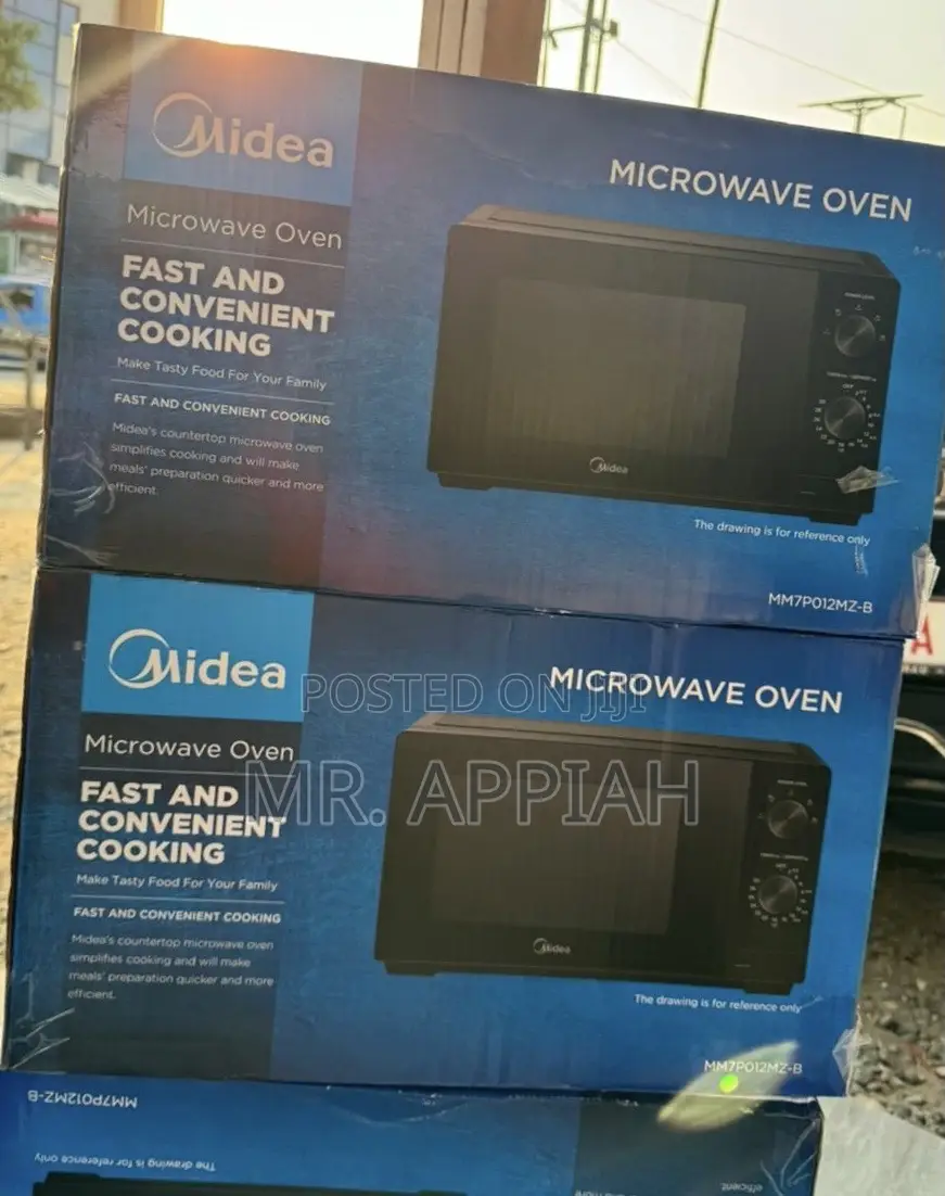 Fresh in Box Midea MM7P012MZ-B Microwave Oven.