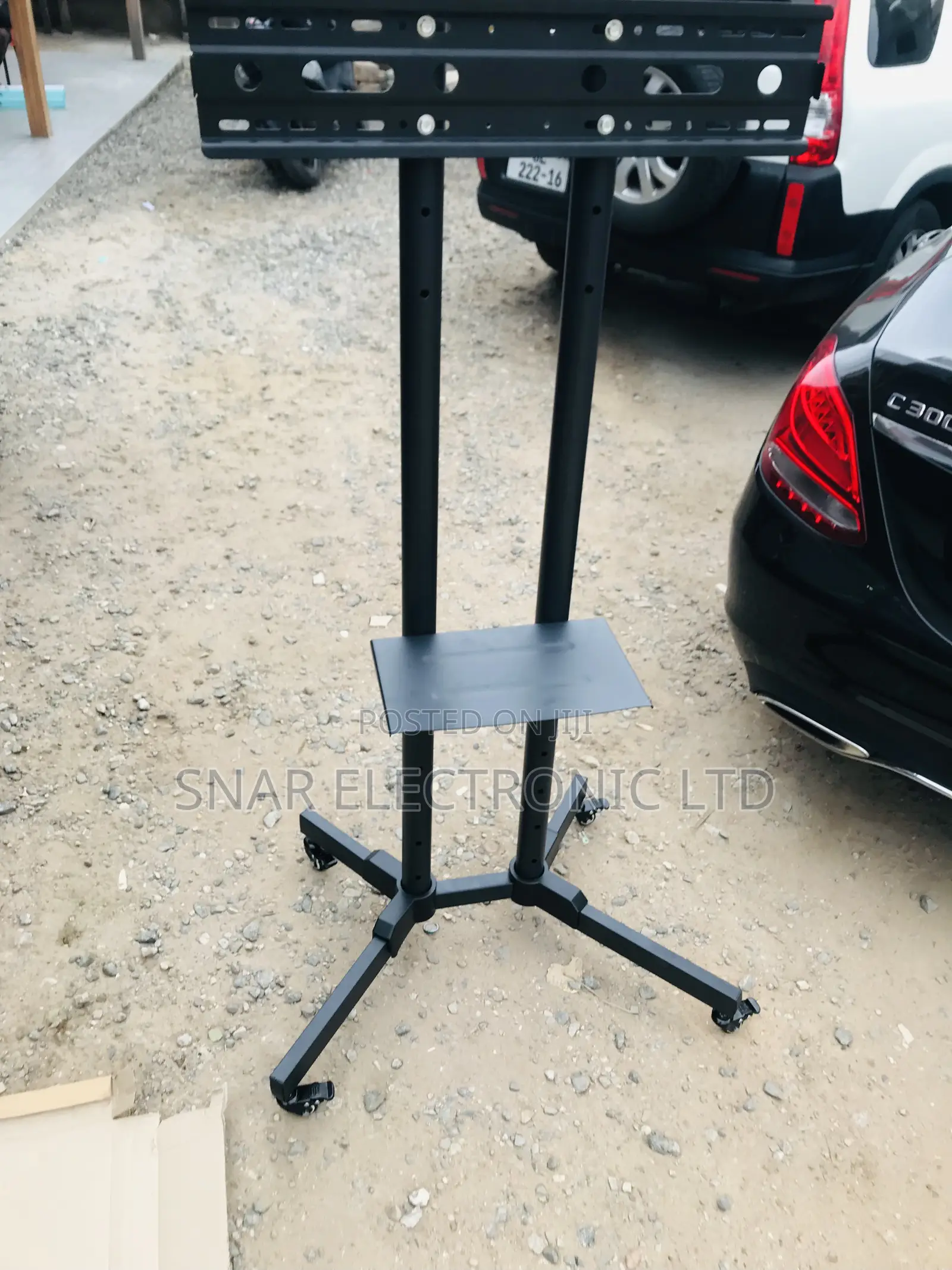 Highly Safely Mobile TV Stand Rolling Movable for 32"-70