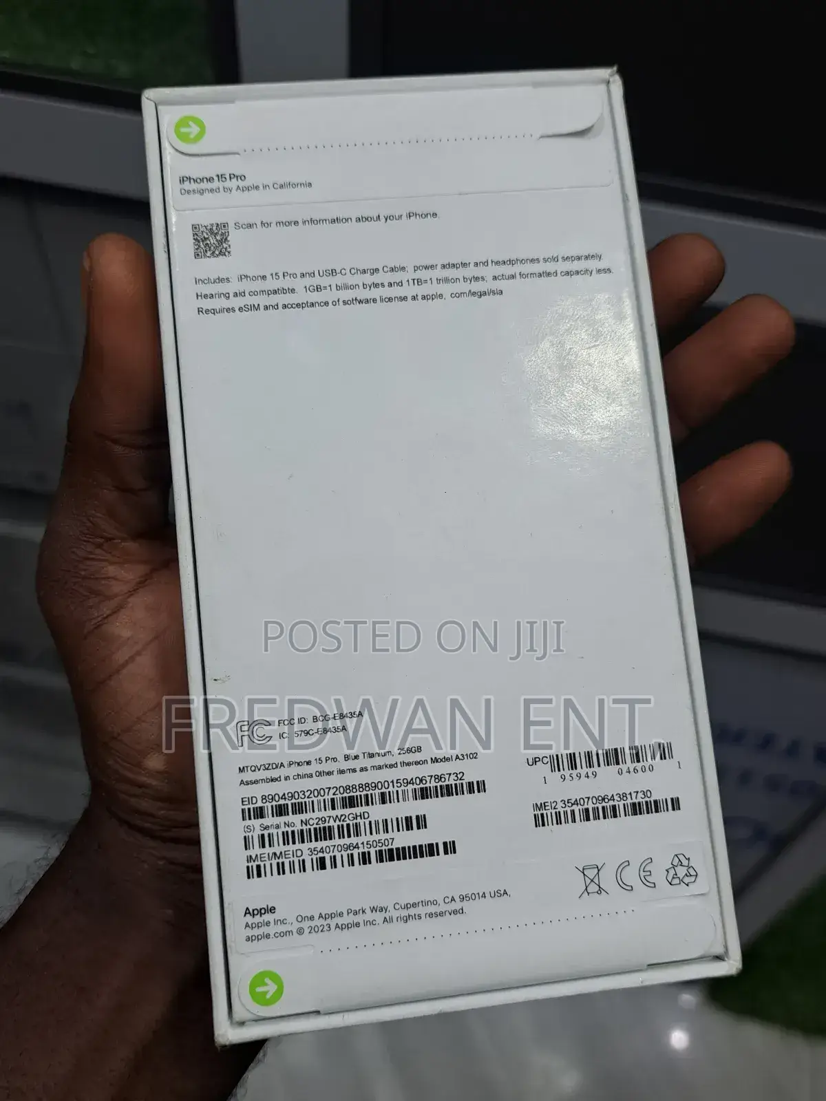 New Apple iPhone 15 Pro 256 GB Black