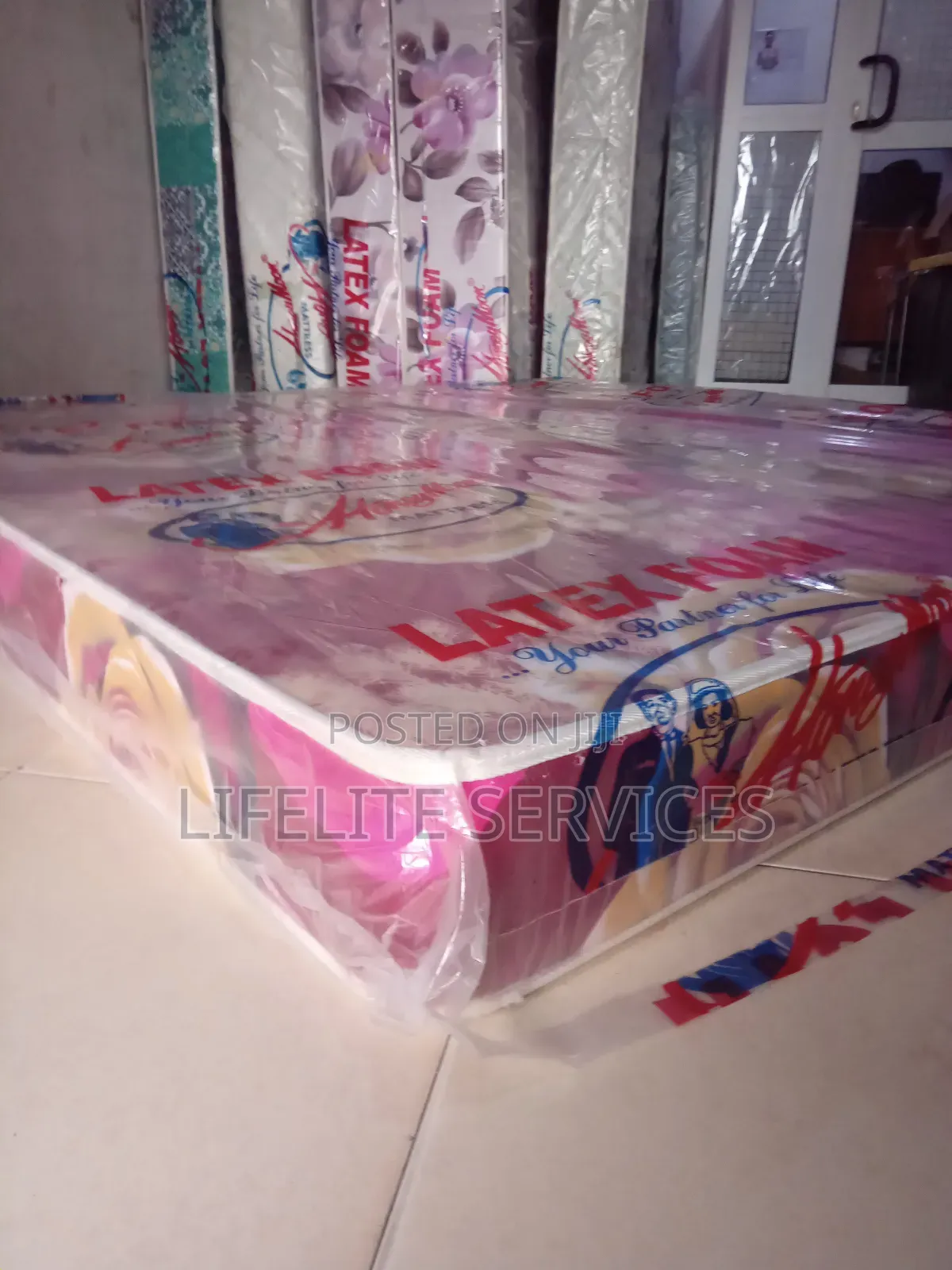 6" Queen Size Mattress*Latex Foam