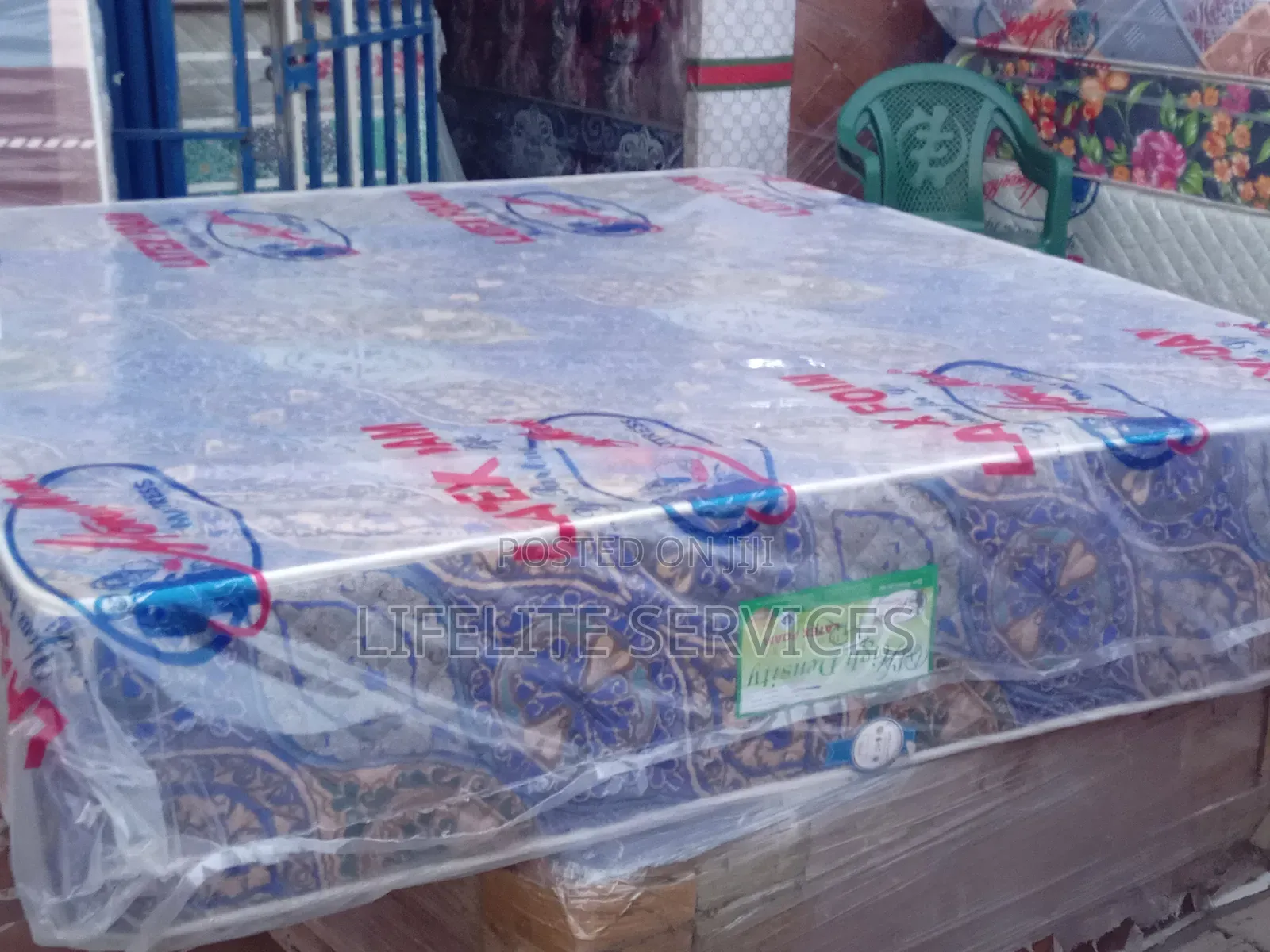 14" Solid Mattress - 14" Queen Size