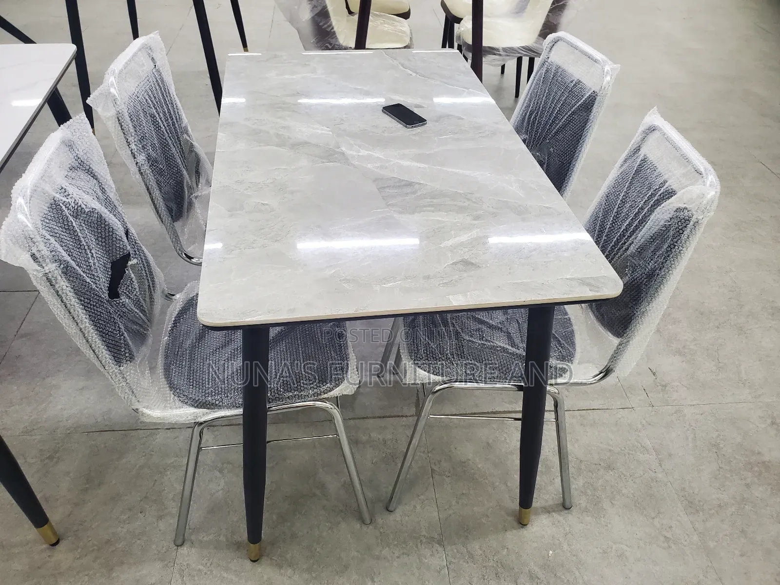 Dinningset/ Dinning Table