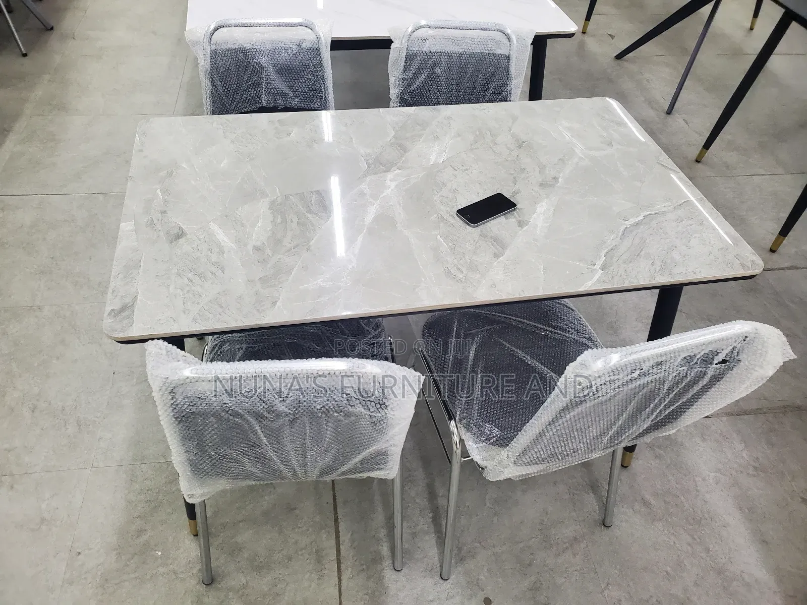 Dinningset/ Dinning Table