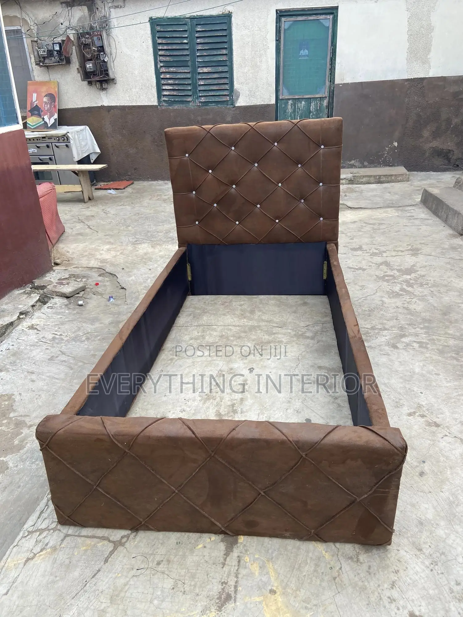 One and Half Bedframe for Sale