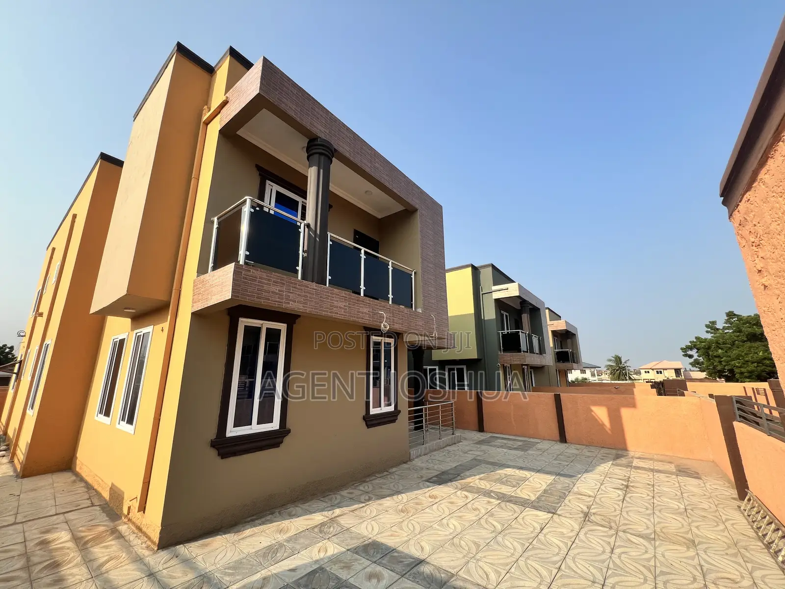 4bdrm House in Justice Tawiah, Spintex for sale