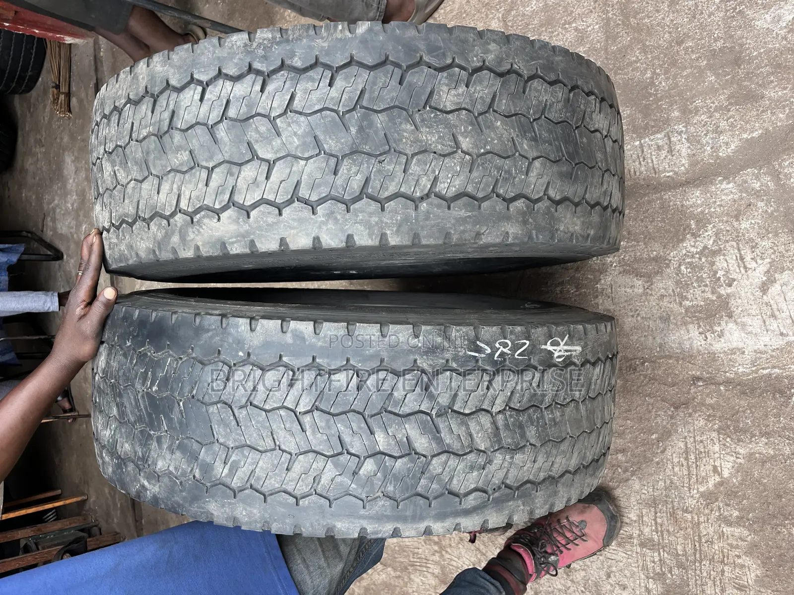 HOMEUSED 285/70r19.5 First Grade