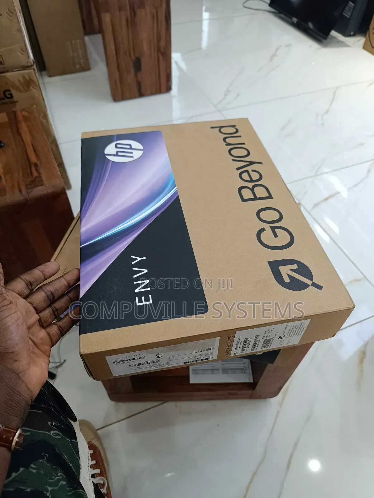 New Laptop HP Envy 16 Gaming 16-H1023dx 8GB AMD Ryzen SSD 512GB