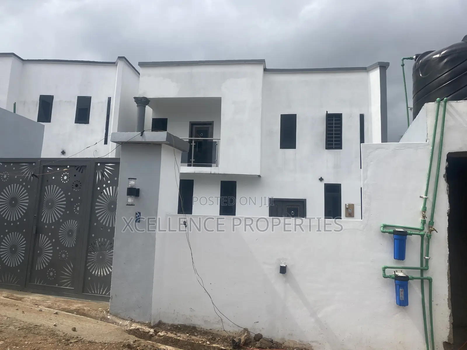 3bdrm Duplex in Xcellence Properties, Ashomang Estate for sale