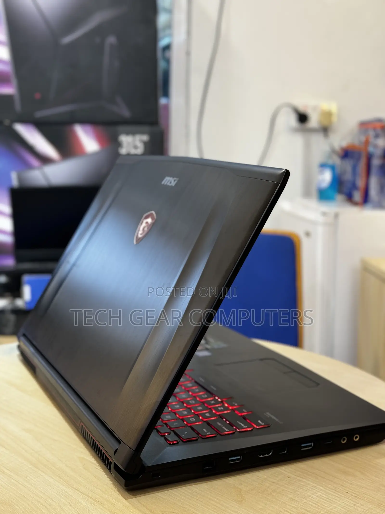 Laptop MSI GP72 7REX Leopard Pro 16GB Intel Core i7 SSD 512GB