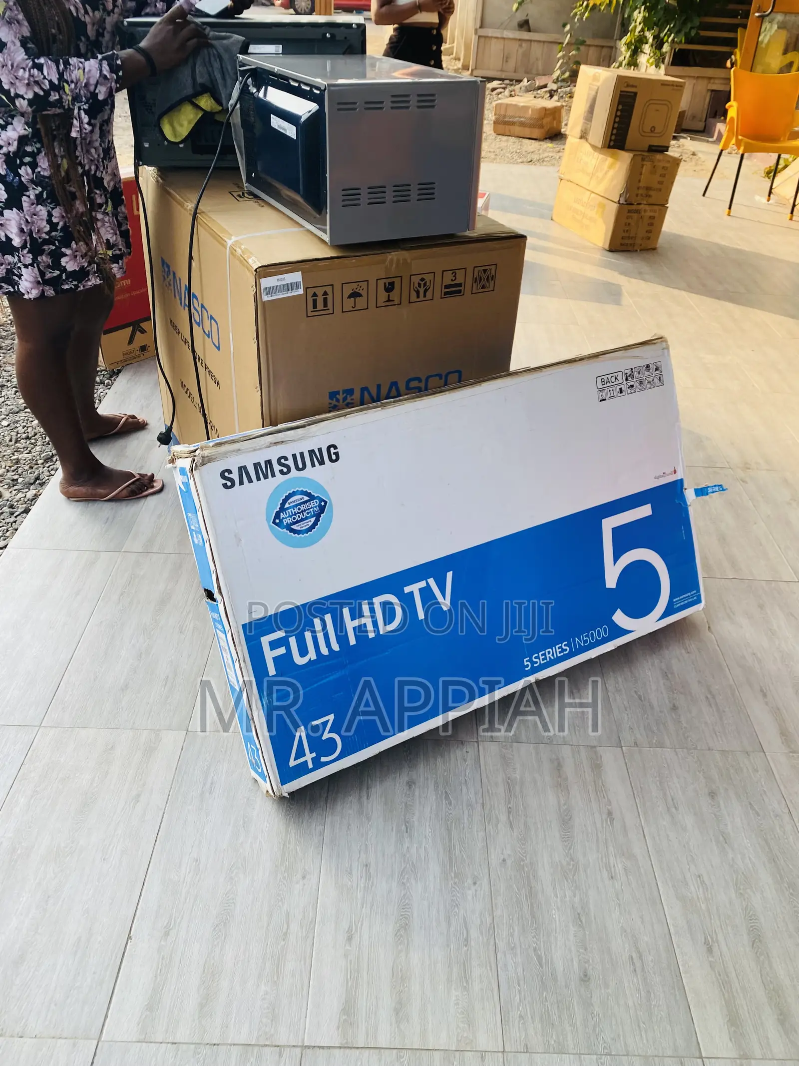 Quality Samsung 43N5000 43 Inch Flat Full HD Television.