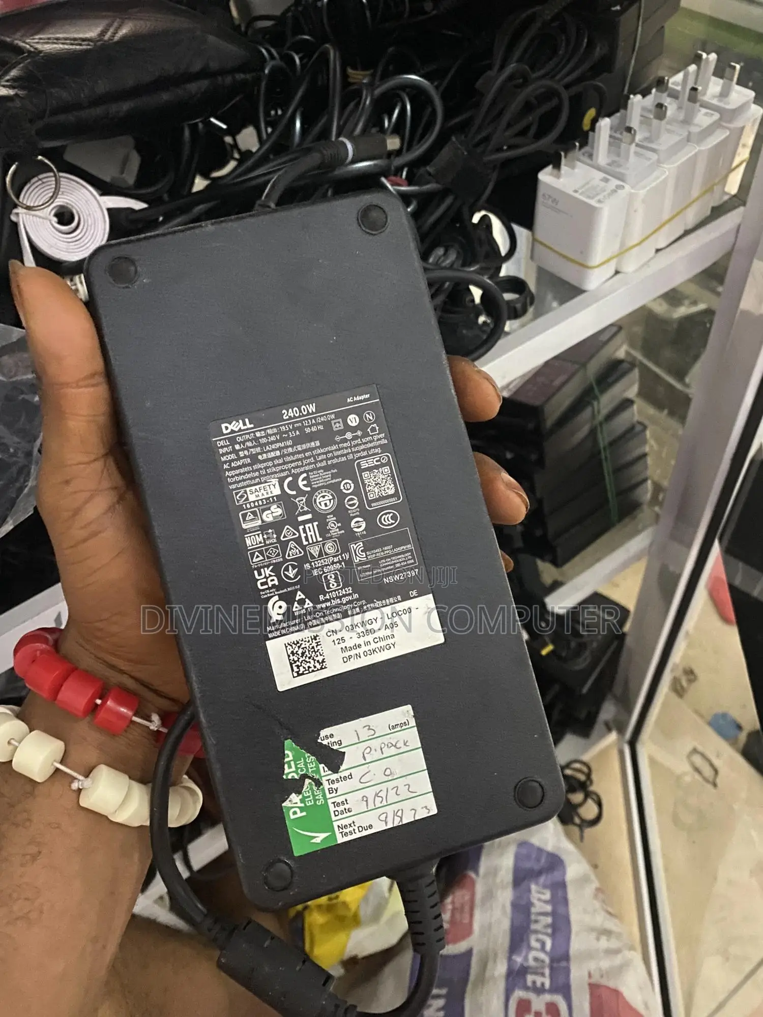 Original Dell Big Pin 19.5v~12.3A/ 240w for Alienware Machin