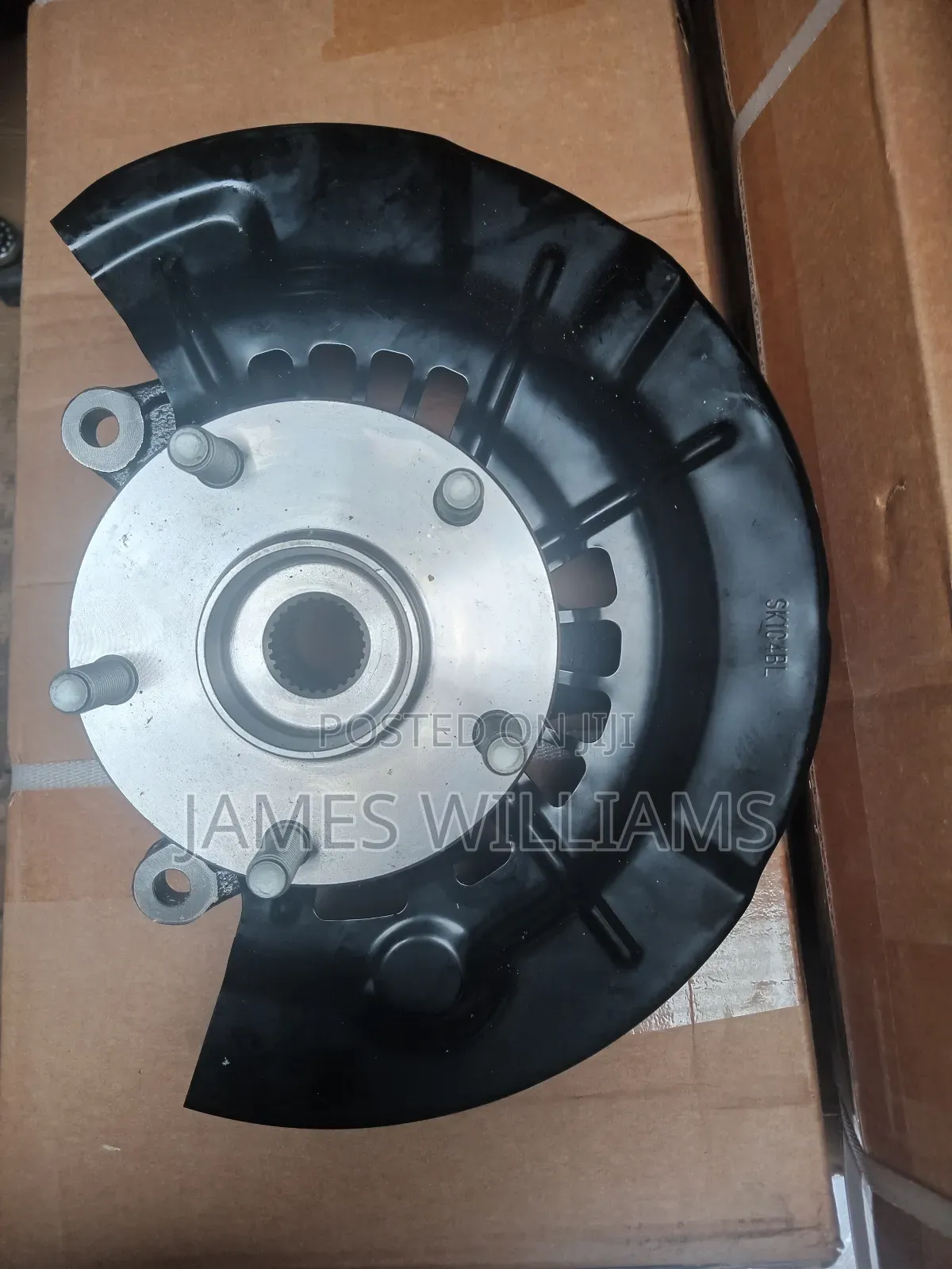 Toyota Carry Spider Front Hub