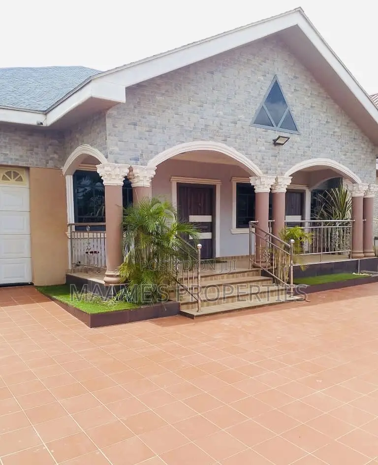 4bdrm House in Abokobi for sale