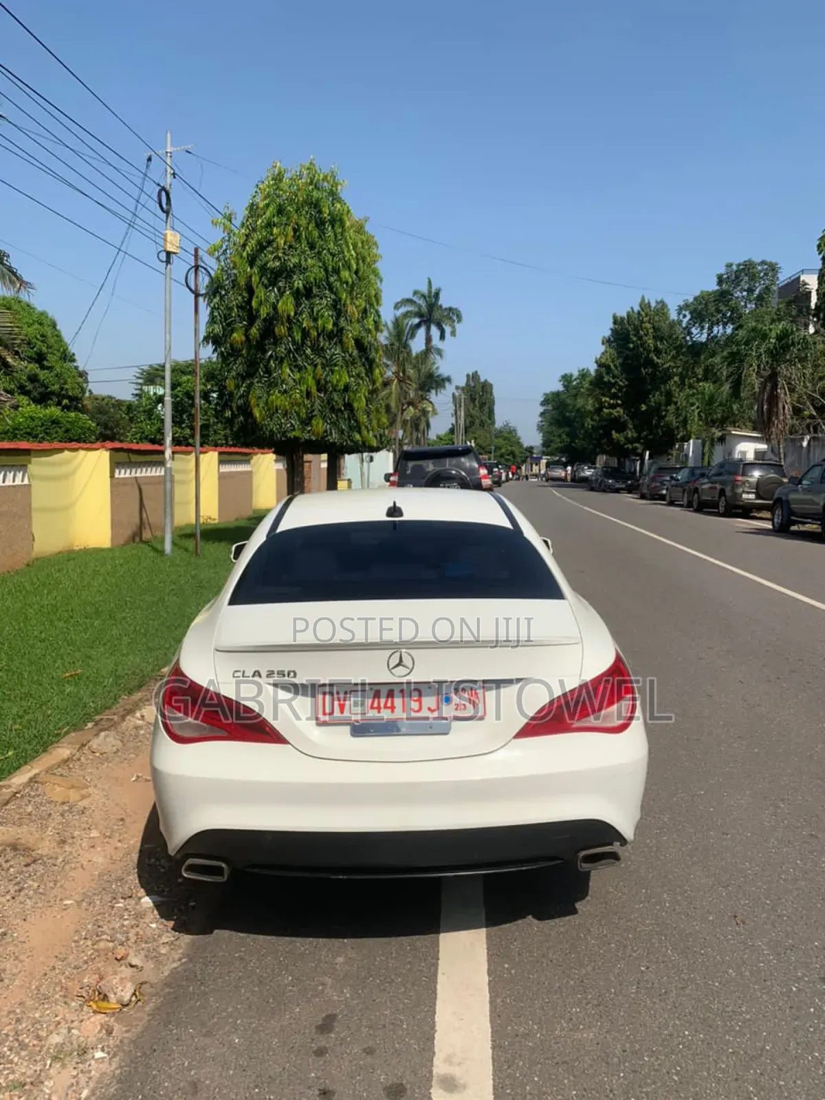 Mercedes-Benz CLA-Class 2016 Off white