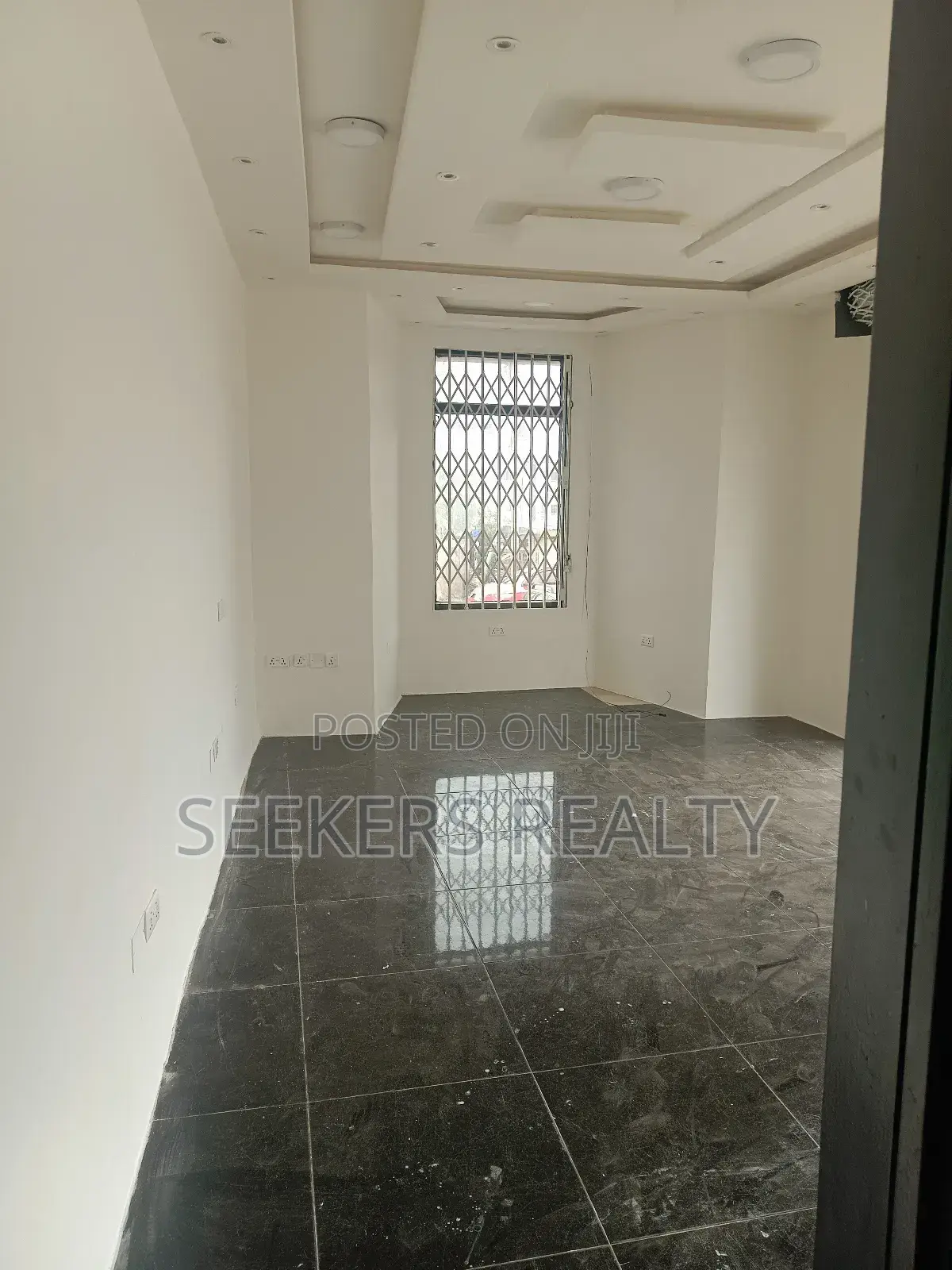 Shop for Rent at Osu