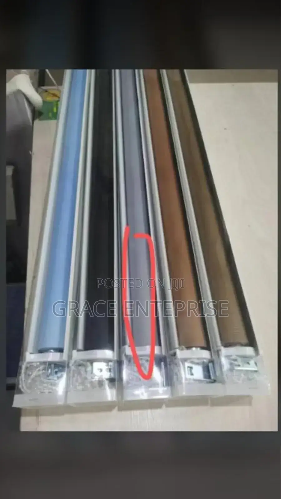 Ultra Modern Window Blind Available in Diff Colour and Sizes