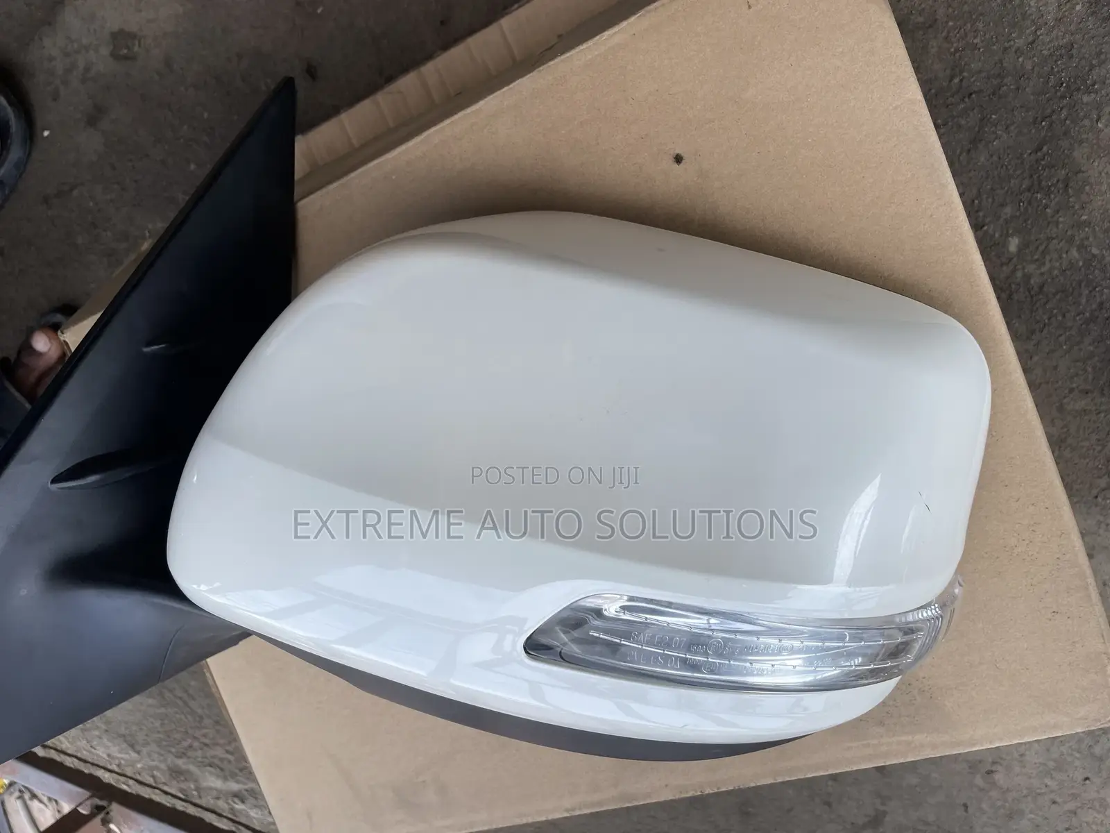 Lexus Lx 570 2017 Driving Mirror