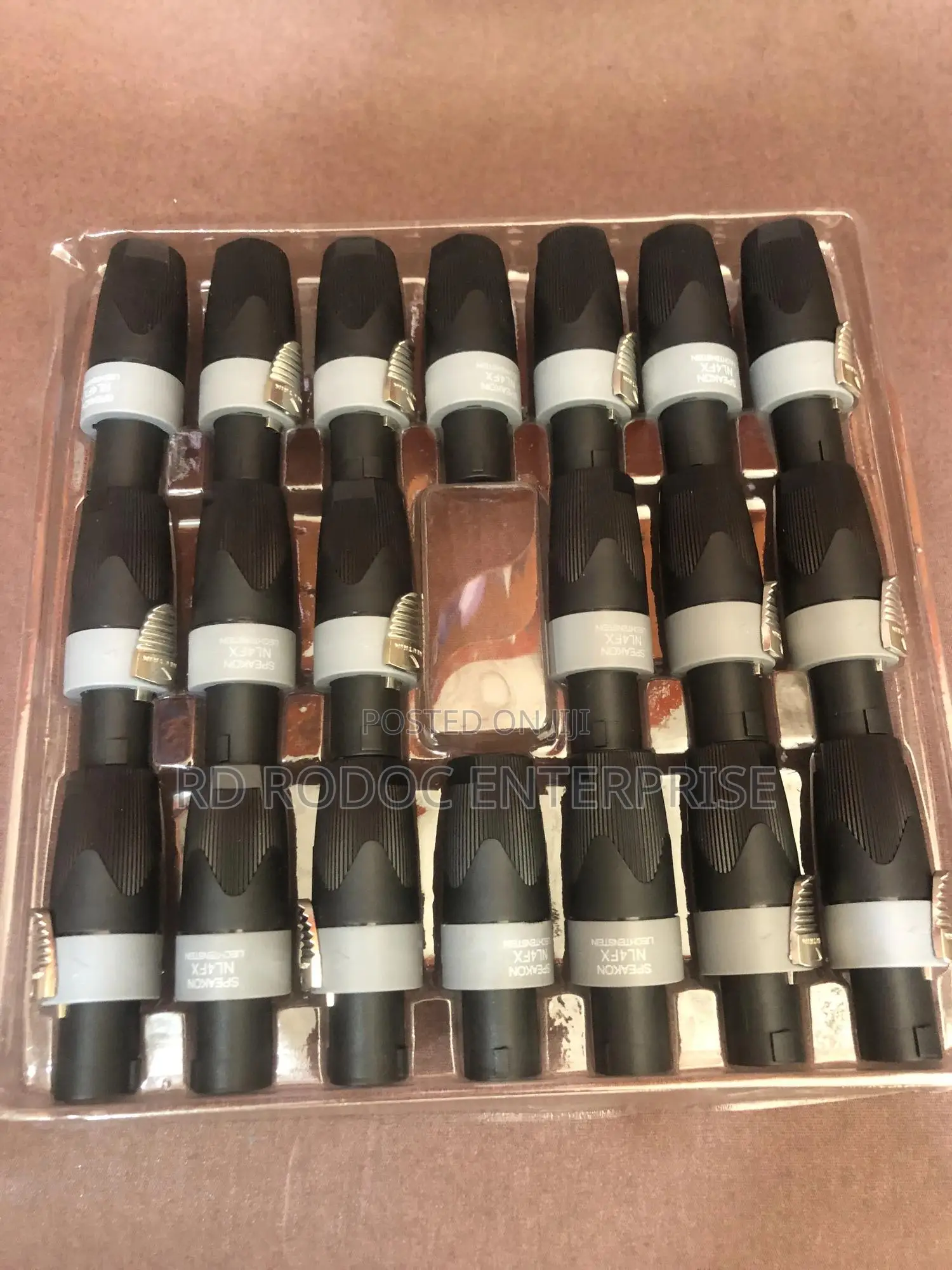 Speak on Plugs
