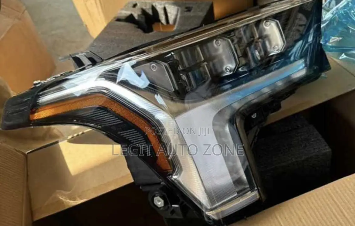 Toyota Tundra 2023,2024 Headlight