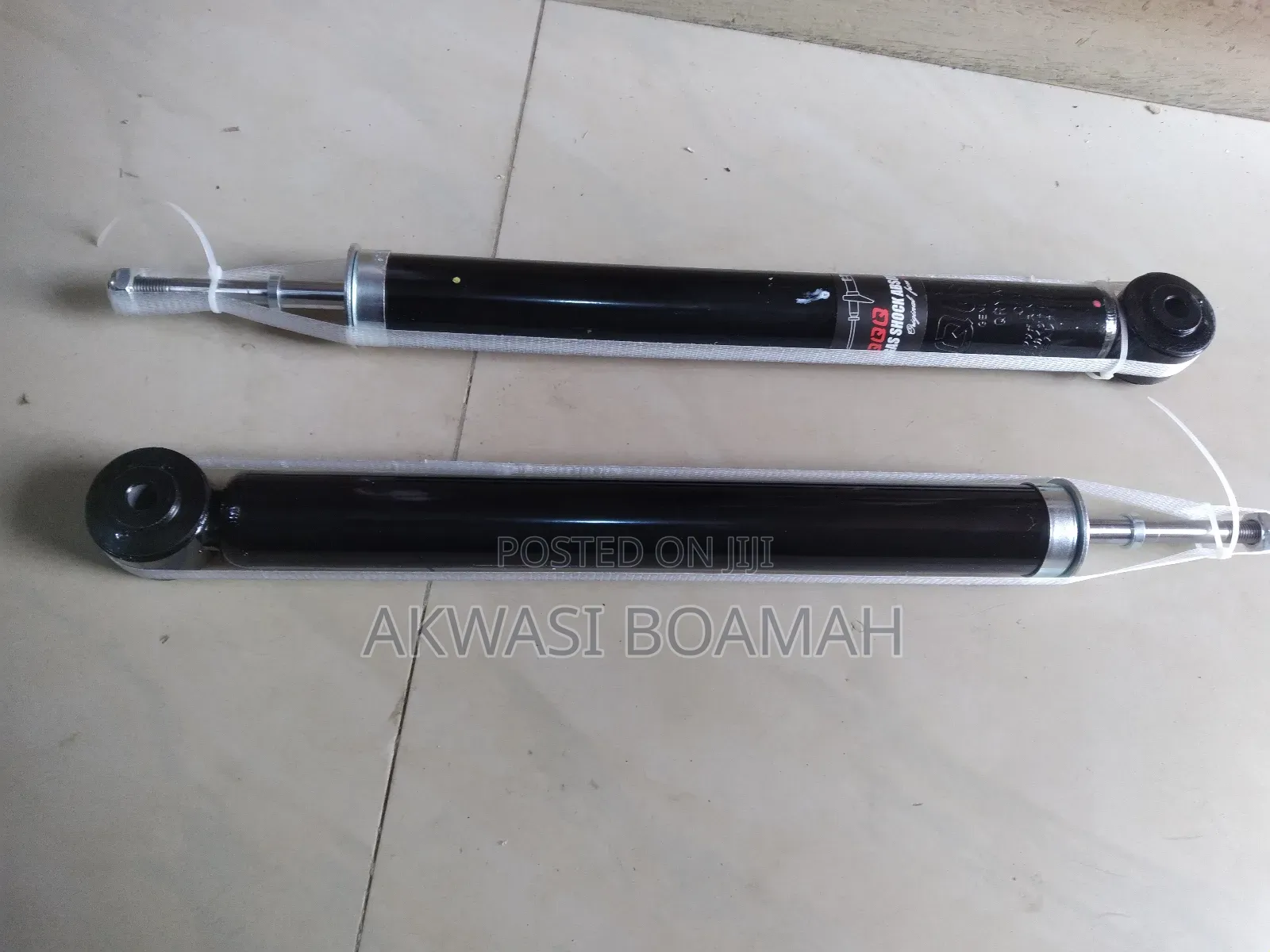Toyota Vitz Back Shocks Absorbers Pair