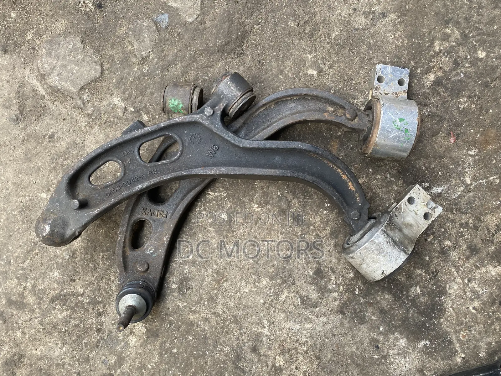 Ford Taurus 2013-2016 Lower Arm