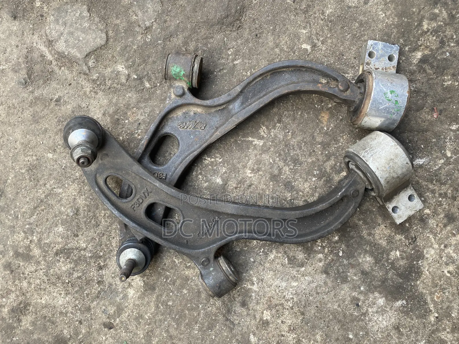Ford Taurus 2013-2016 Lower Arm