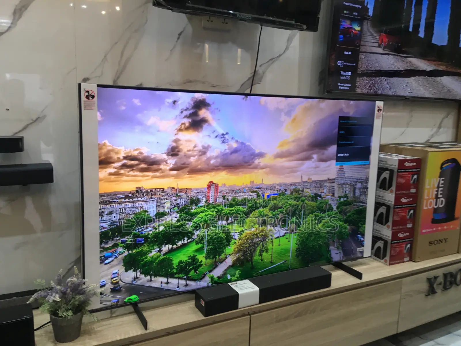 Slim UHD Smart Samsung 65”Cu7000 Tv 