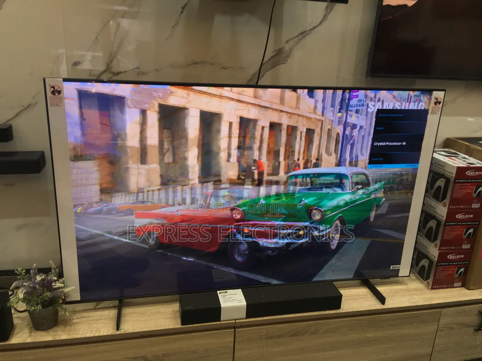 Samsung UHD Smart 65”Cu7000 Slim Television  * 