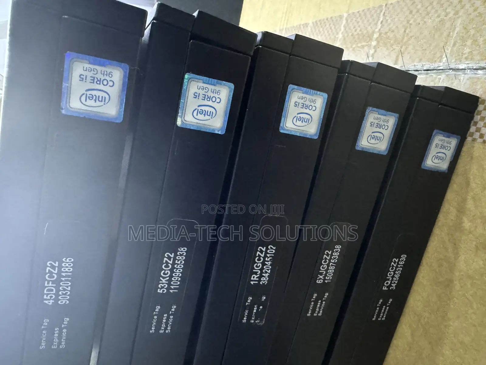 Desktop Computer Dell OptiPlex 3070 SFF 8GB Intel Core I5 SSD 256GB