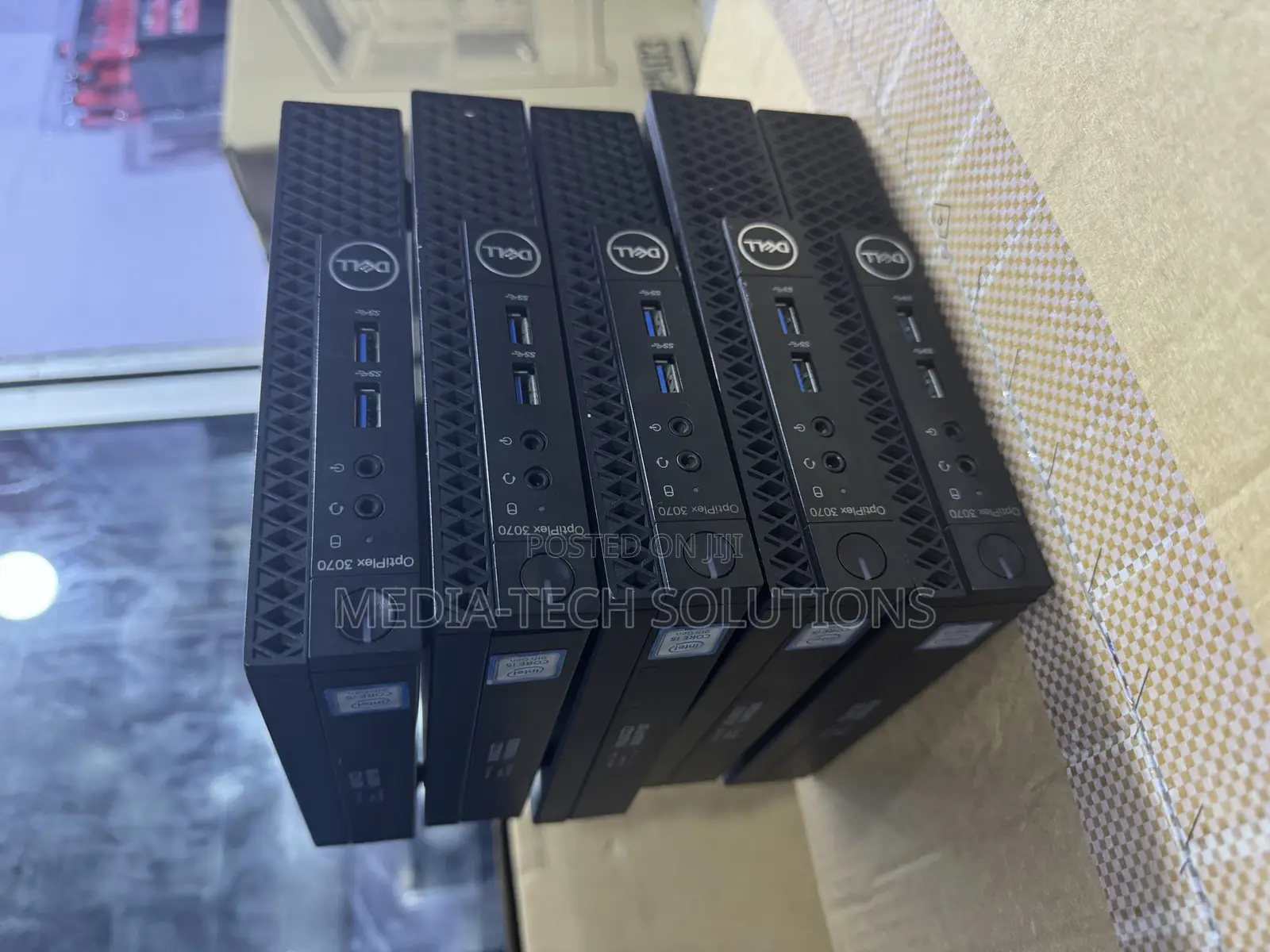 Desktop Computer Dell OptiPlex 3070 SFF 8GB Intel Core I5 SSD 256GB