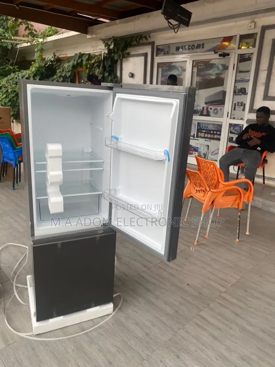 Fast Chilling TCL F163BF Double Door Refrigerator(162L).