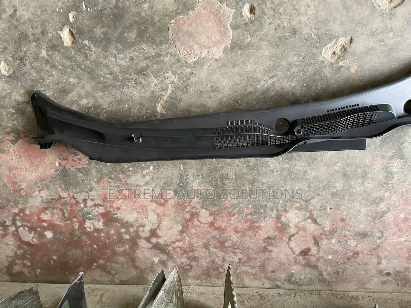 Honda CR-V 2018 Wiper Panel