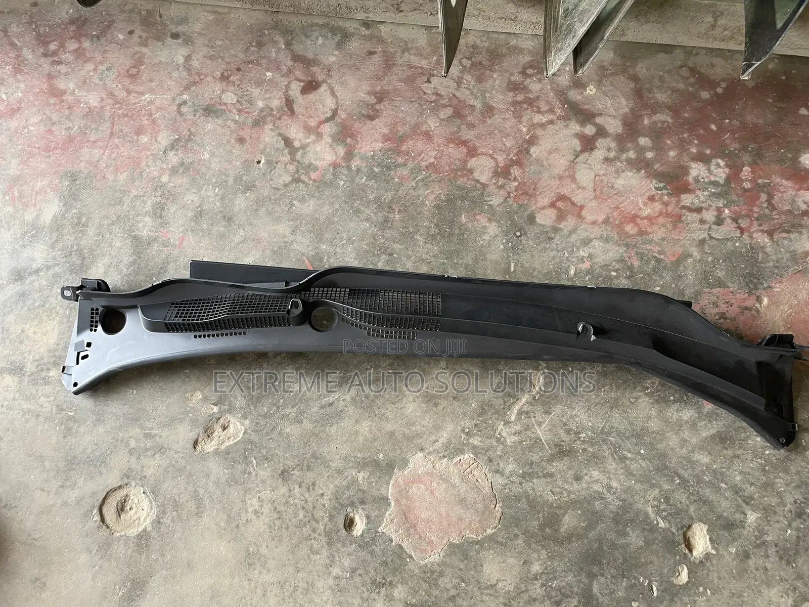 Honda CR-V 2018 Wiper Panel