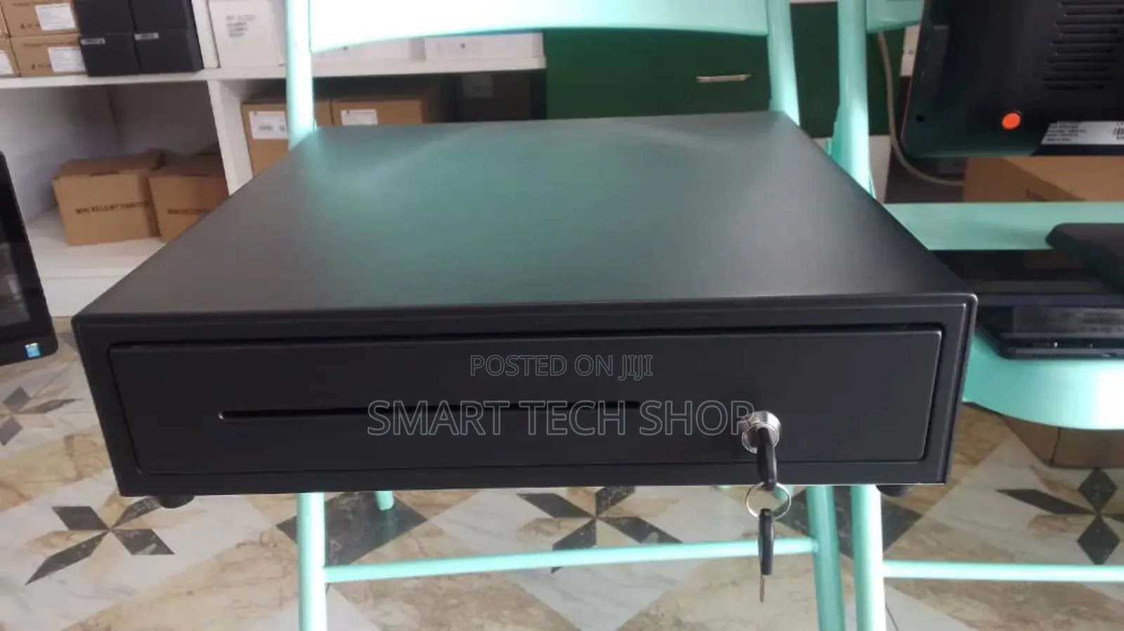 Steel Cashdrawer 12v Auto Open . 4 Notes and 8 Coins