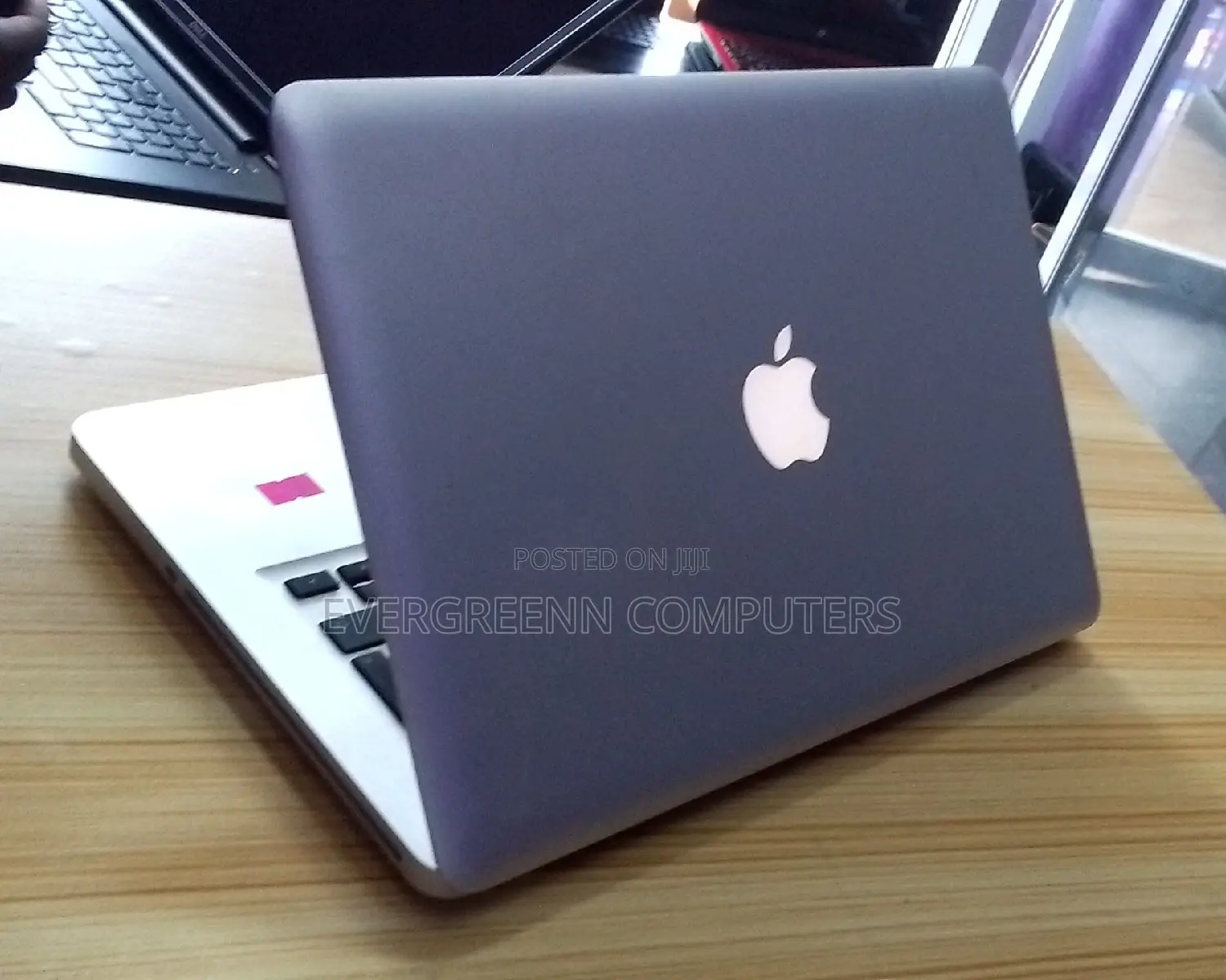 Laptop Apple MacBook 6GB Intel HDD 500GB