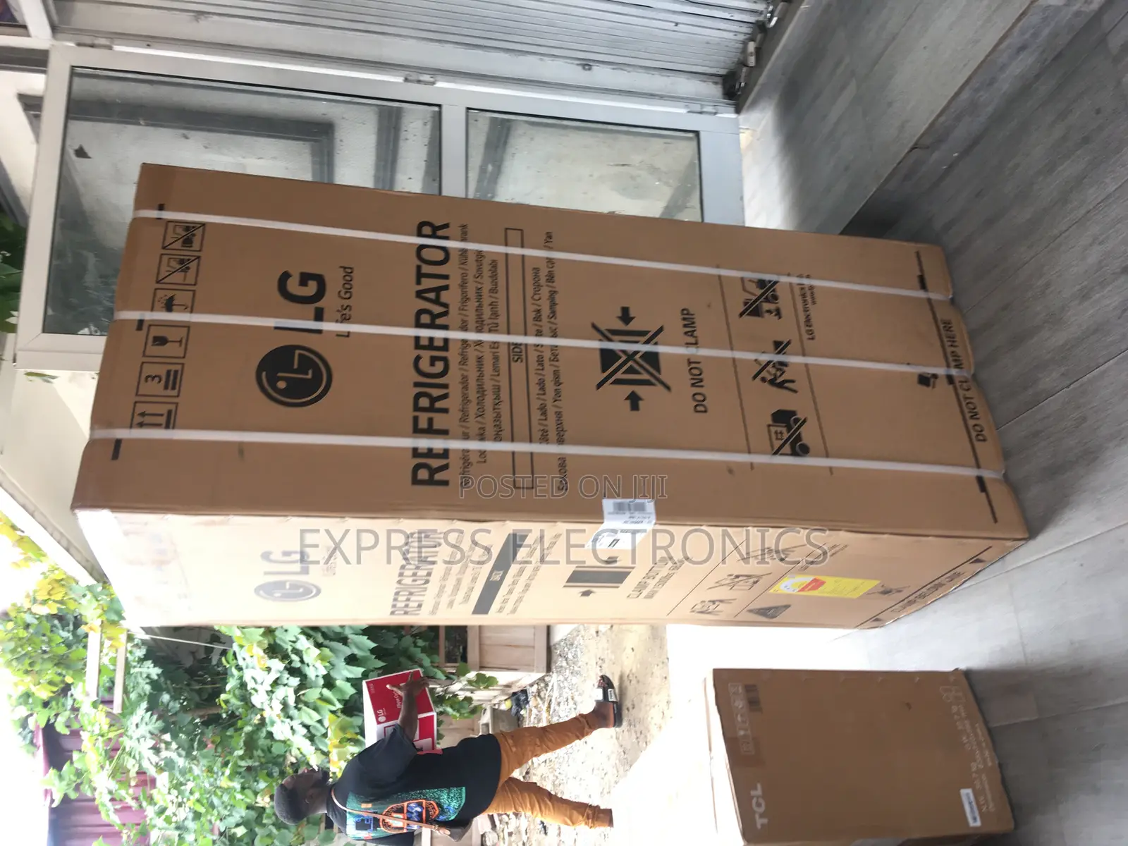 Authentic Sleek Design GC-B399NLJM LG Double Door Fridge.