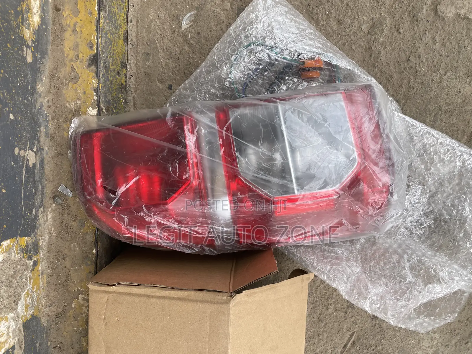 Toyota Hulix 2011,2014 Taillights