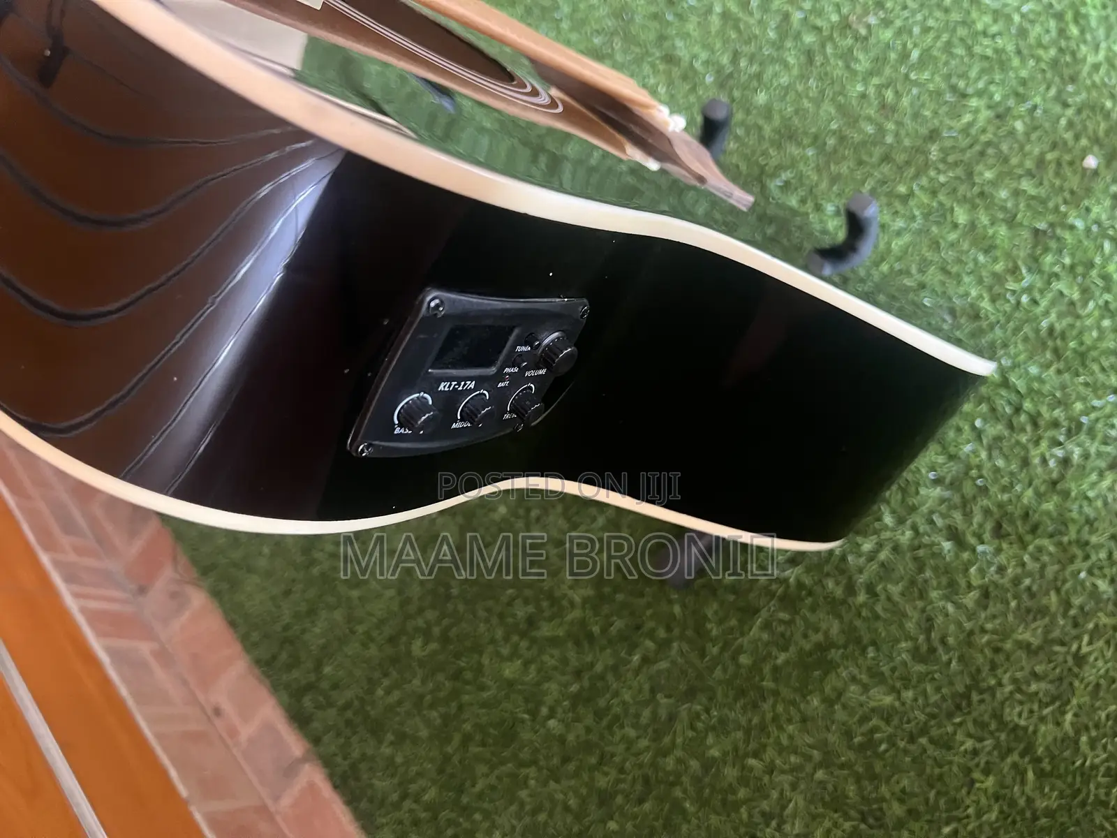 Semi Acoustic Guitar + Free Accessories