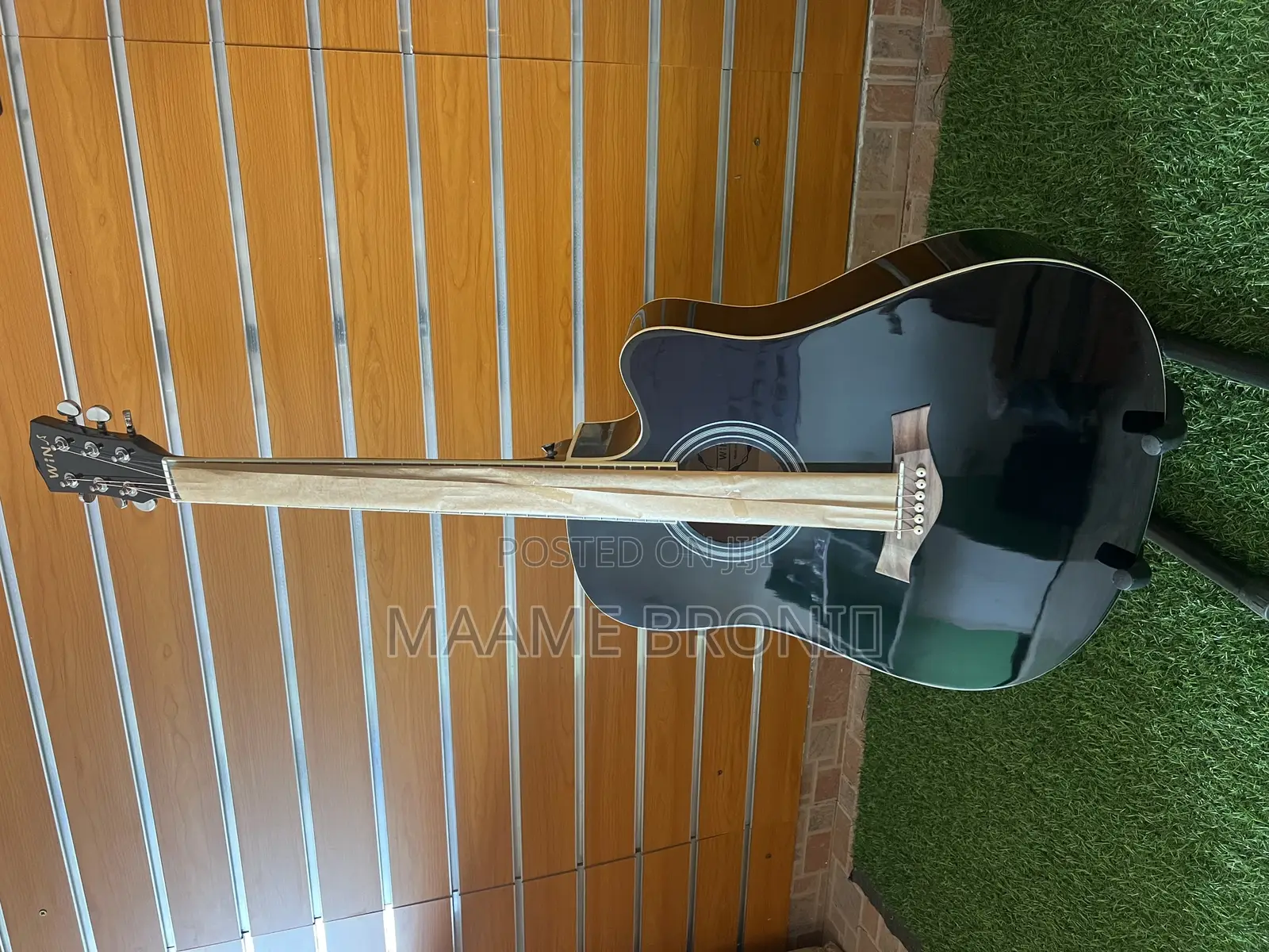 Semi Acoustic Guitar + Free Accessories