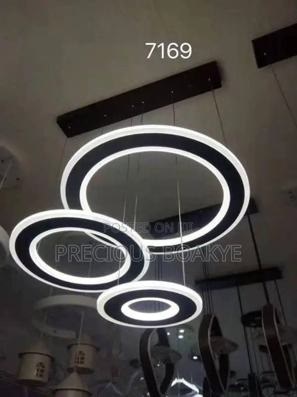 Pendent / Chandelier Lights