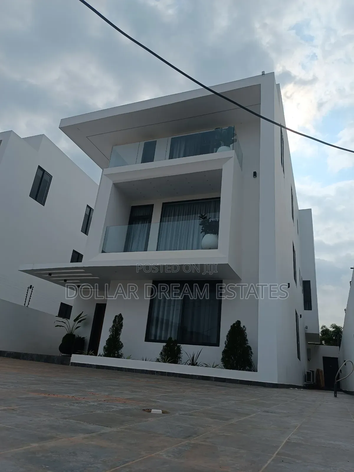 Furnished 5bdrm House in East Legon for sale