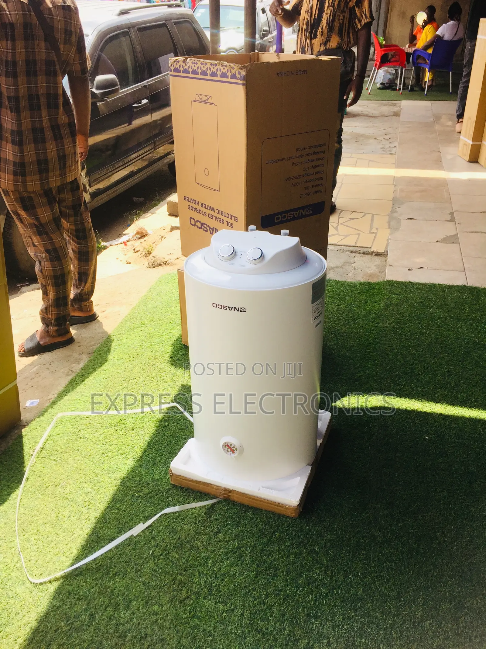 Zealous Sleek White Water Heater Nasco 50L.
