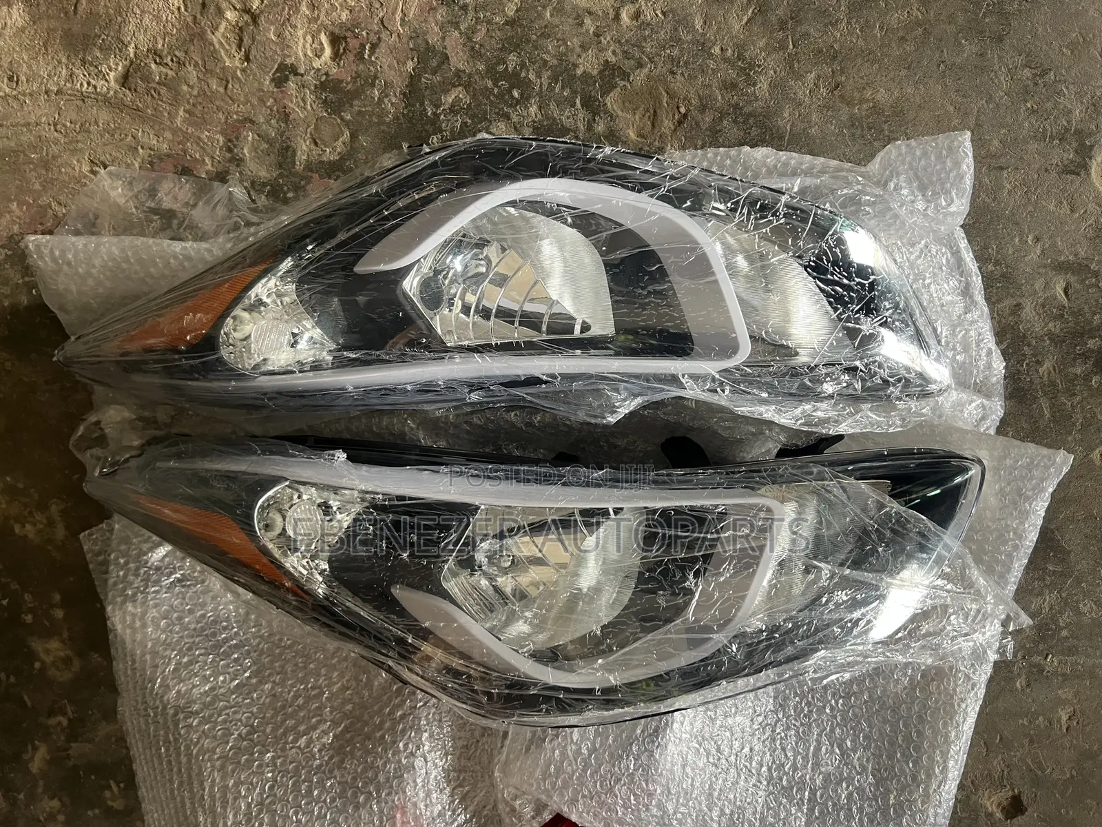 Hyundai Elantra 2014,2015 Headlights