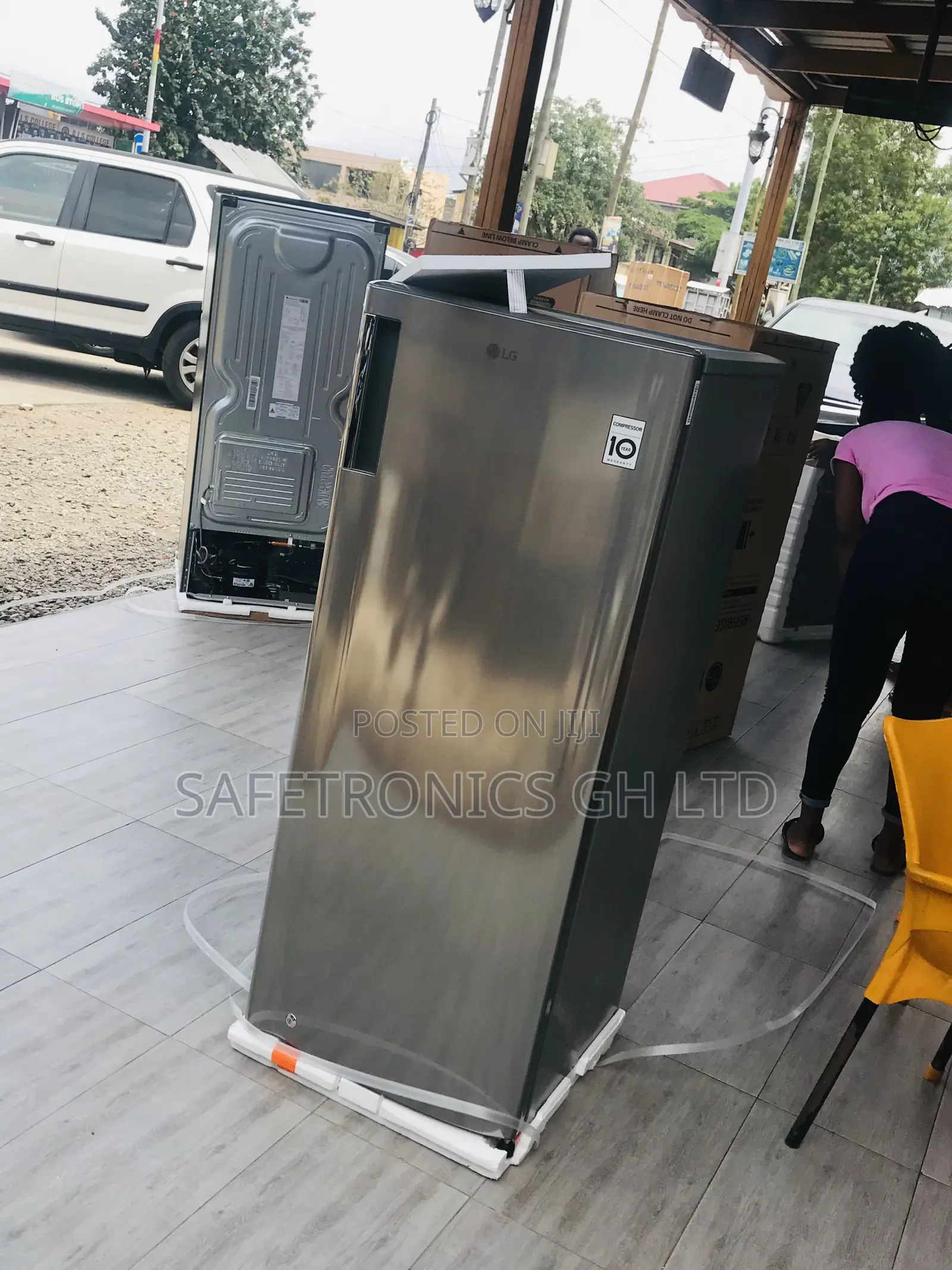  Design LG Gray Topfreezer Singledoor GN-Y331SLS 