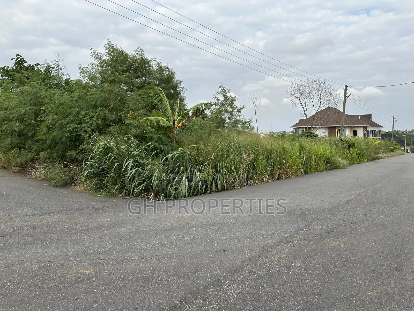 4 Plots for Sale at Diamond Hills
