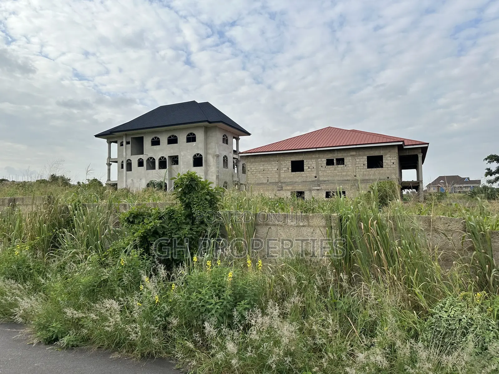 Two Plots for Sale at Ohwimuse Hilltop-Diamond Hills.